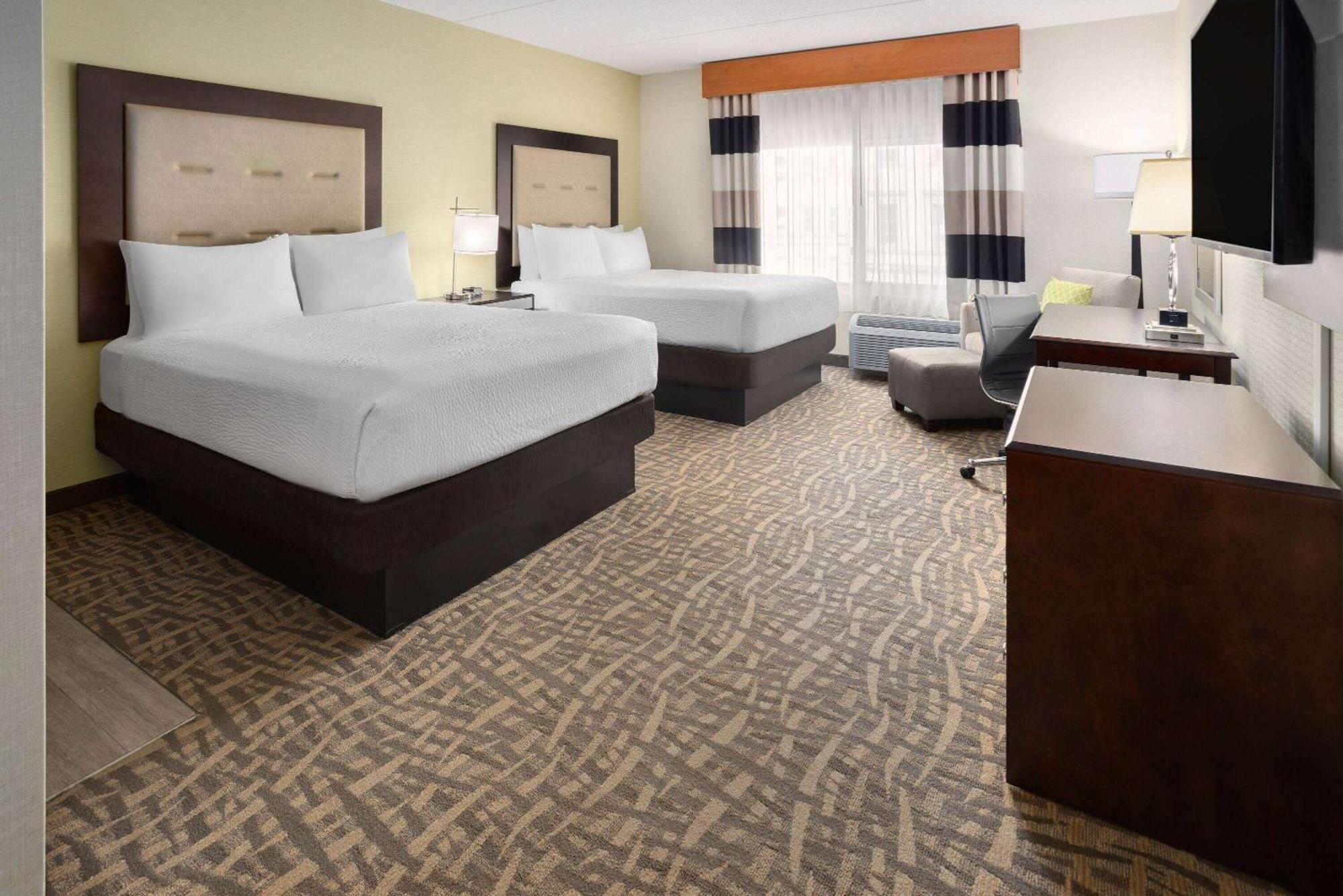 Wyndham Garden Buffalo Downtown Esterno foto