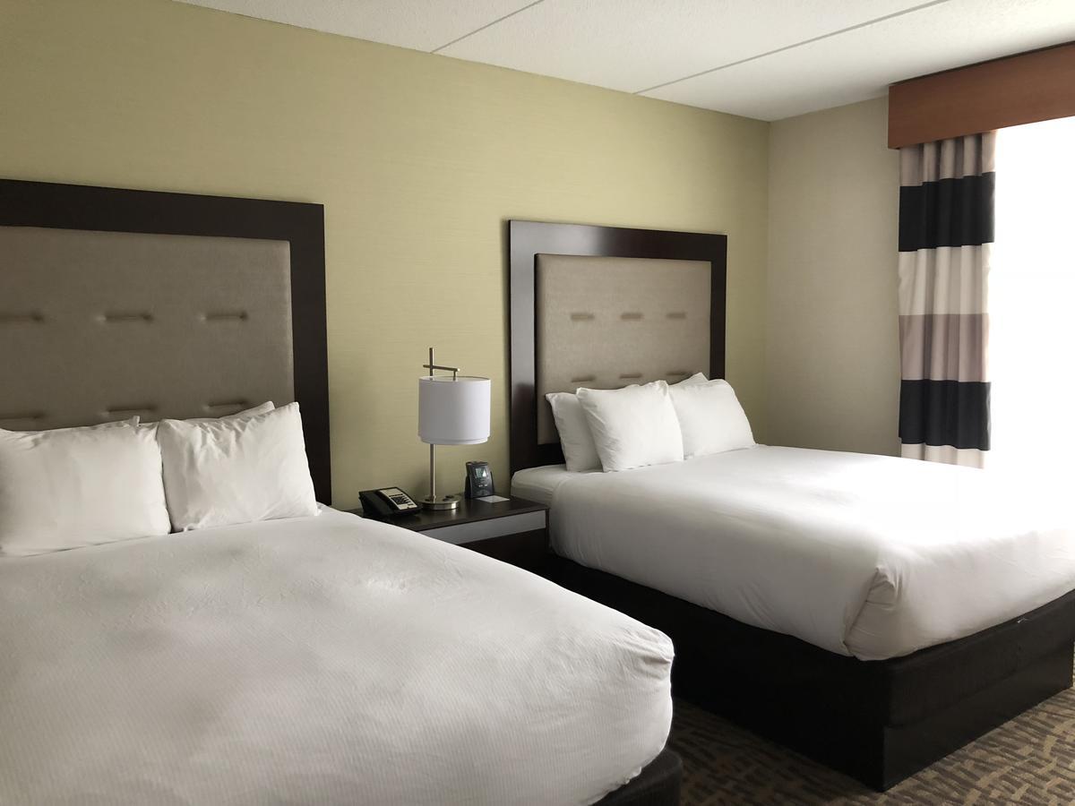 Wyndham Garden Buffalo Downtown Esterno foto