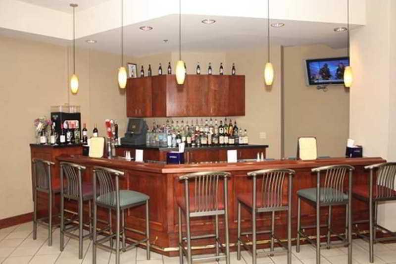 Wyndham Garden Buffalo Downtown Esterno foto